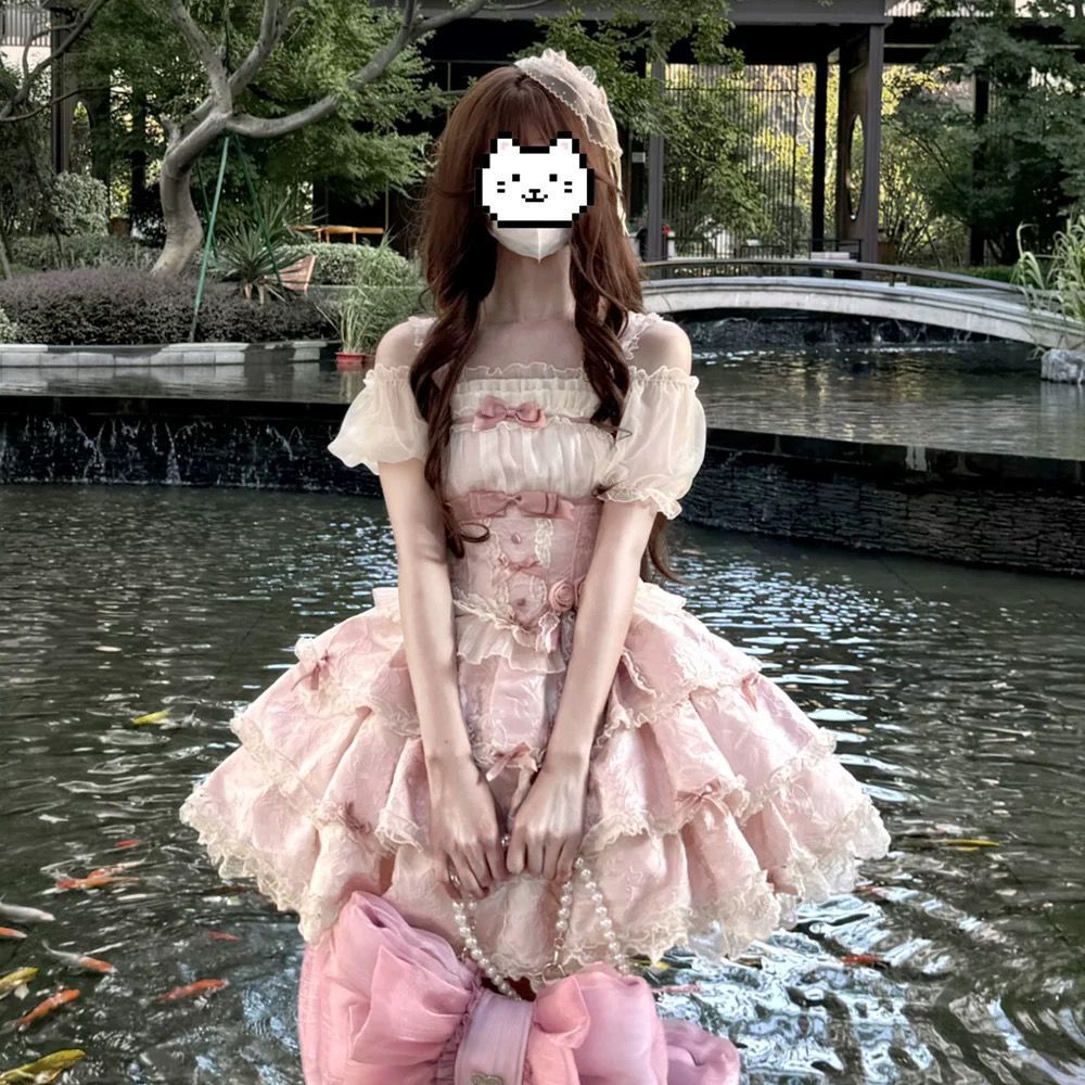 Lolita dress, ballet style, doll-like everyday dress, Lolita skirt