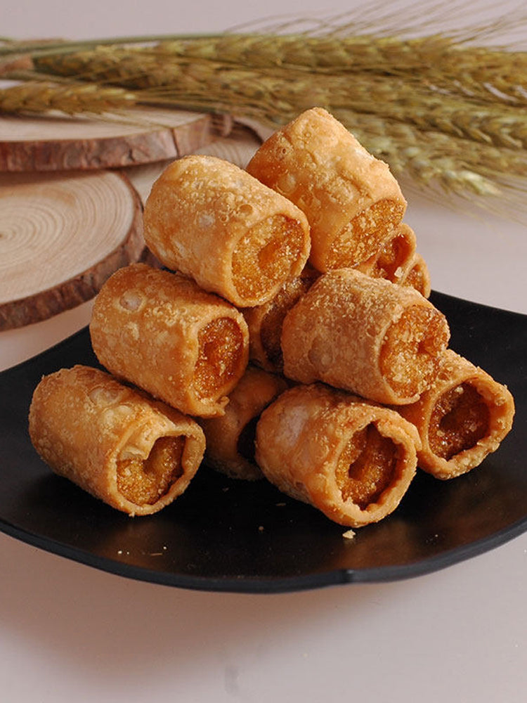 Spring rolls, crispy Chaoshan specialties, nostalgic old snacks, leisure food collection, afternoon hunger-satisfying biscuits, evening hunger-relieving snacks   春卷酥潮汕特产怀旧老零食休闲食品大全下午充饥饼干晚上解饿小吃