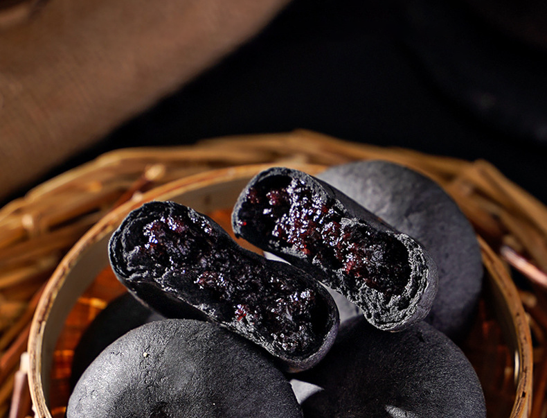 Five black mulberries, purple rice cakes, sucrose-free breakfast pastries, whole grains, satiating meal replacement snacks