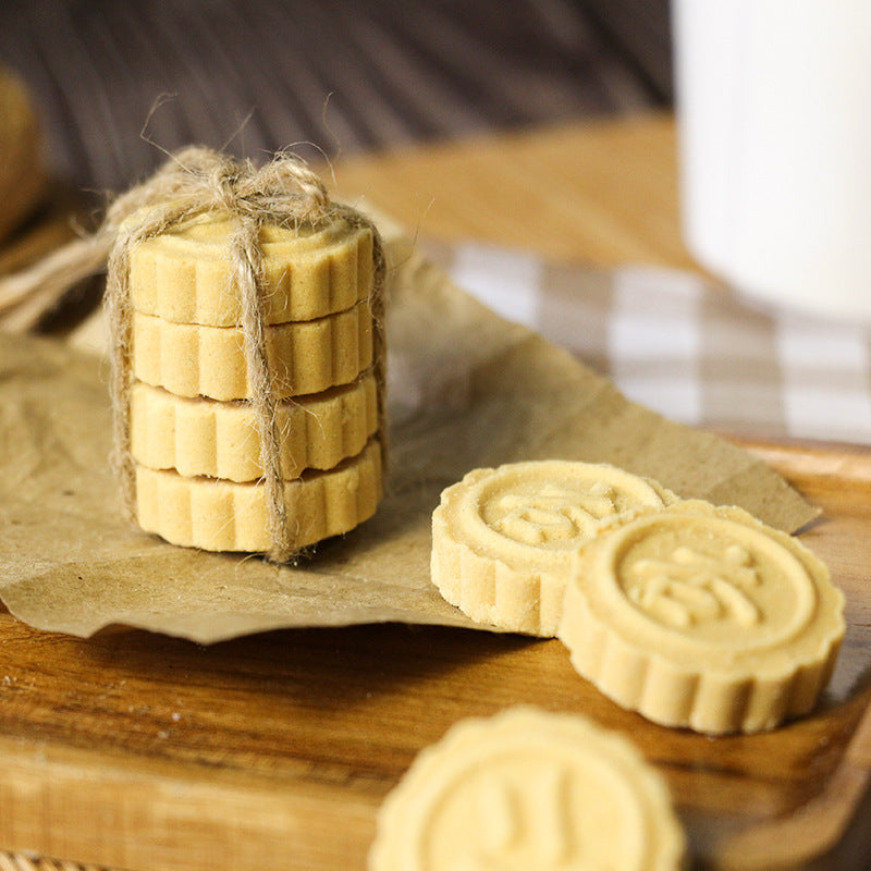 Macao specialty almond cake, chessboard cake, snacks, hand-made cakes, Dim sum, holiday gifts, wholesale, traditional cakes